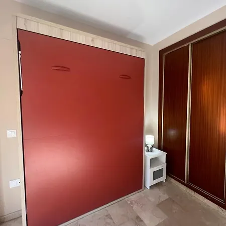 Wonderfull Very Close To The Center Apartment Malaga